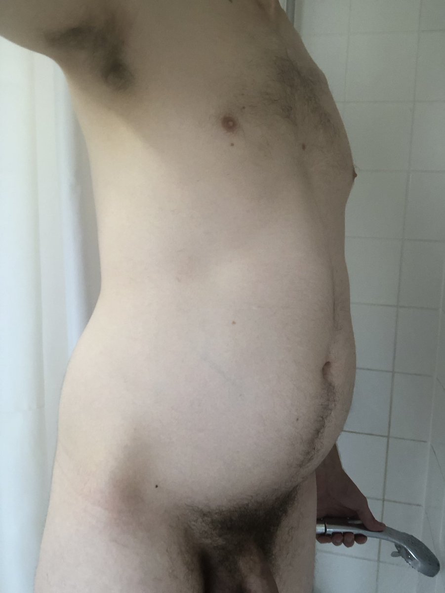 Bellyballoonboy tweet media