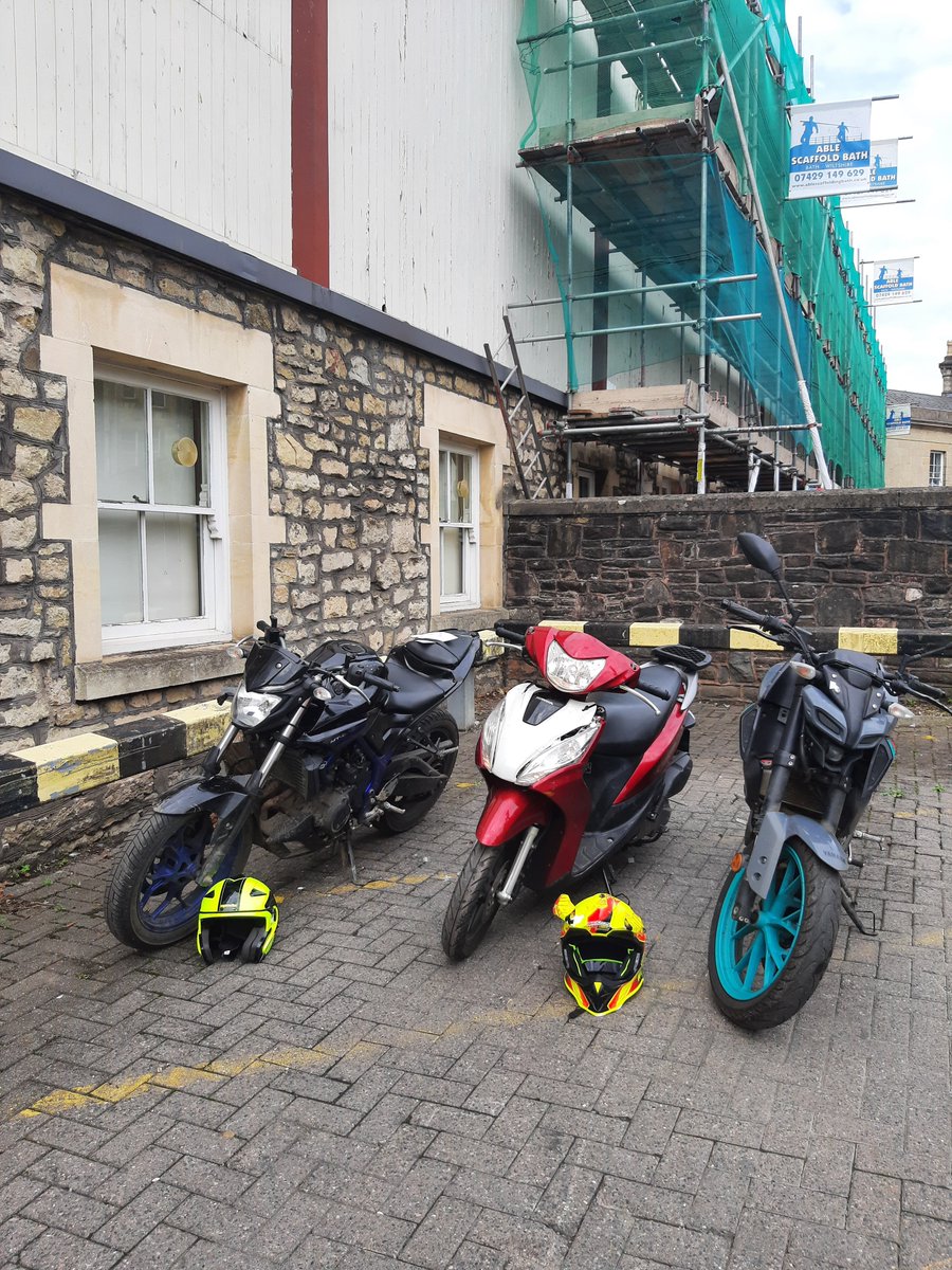 Following several calls from members of the public yesterday, the Bath Neighbourhood and Response Teams were able to recover three recently stolen motorbikes, with a fourth being recovered later in the evening. 🏍️ 👮 Thank you to those that assisted our officers #BathPolice