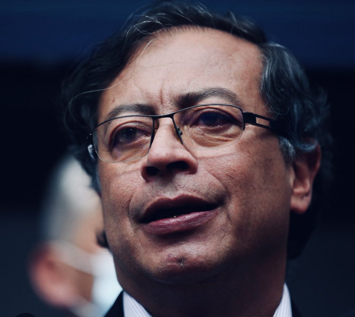 ¿Definitivamente Firmarías para sacar a Gustavo Petro de la presidencia ya mismo? 🇨🇴SI🔄❤️ 💬🤔