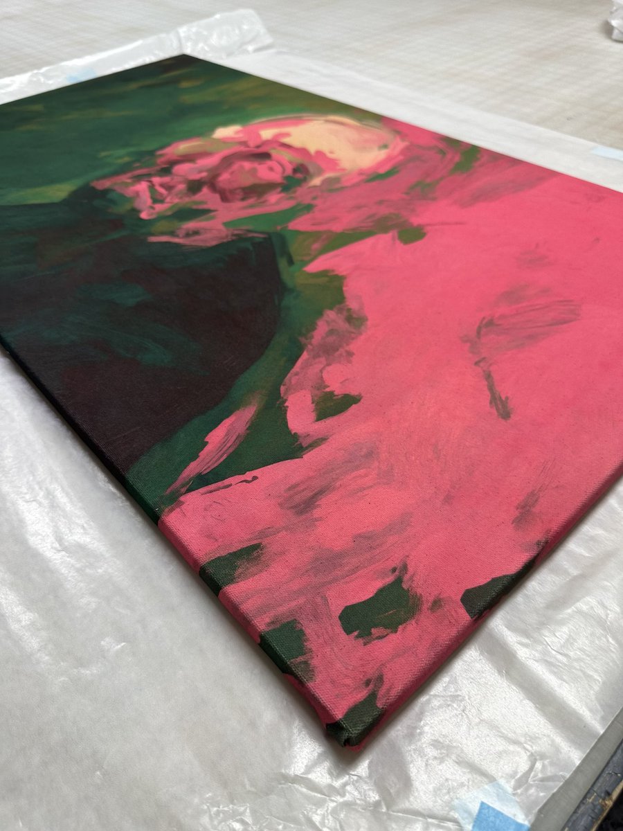 ClownVamp's tweet photo. 🥵🥵

Just saw the finished RAW CANVAS print of “Self Portrait, 1938”

I might pass out. 

Now on the way to @SuperRareRoses 

Highly recommend @griffineditions in Brooklyn. They nailed the entire process. Discovered them thanks to @zak_krevitt https://t.co/DObSBuRlyU