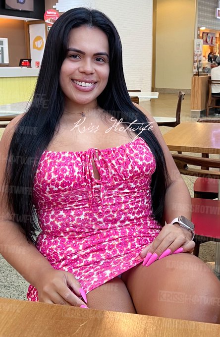 Bem comportada na sua timeline 🤭 https://t.co/Wi31flsWnM