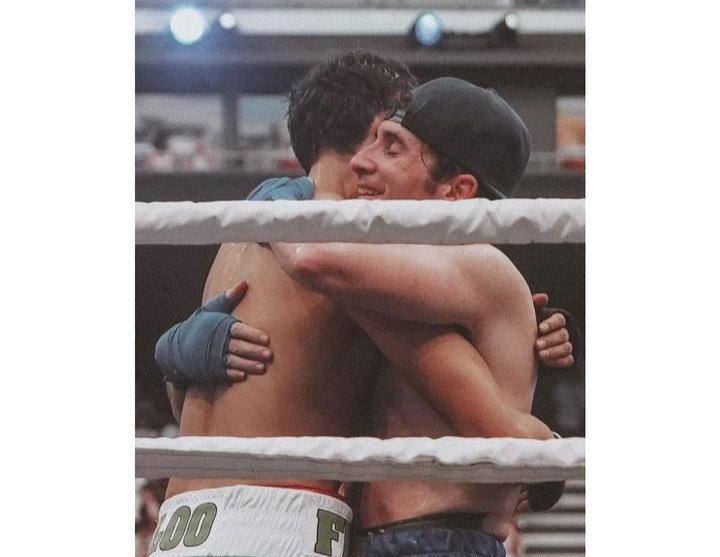 StormerTKiller's tweet photo. 🥇𝑫í𝒂 5.𝑳𝒐𝒈𝒓𝒐 𝒅𝒆 𝑳𝒖𝒛𝒖 𝒇𝒂𝒗𝒐𝒓𝒊𝒕𝒐.🥇
Si bien cuando ganó el esland al enfado del año fue lo más increíble, bien es cierto que verle  competir de nuevo en la velada terminando todo bien en compañía de un gran amigo, eso me parece un logro muy precioso.

#Luzuweek https://t.co/RhUP4jnLBM