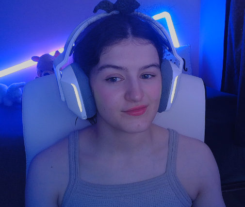 daddybigleaf's tweet photo. hellooo it is friday and we are playing smite, maybe getting some masteries done, maybe getting my shit together actually no https://t.co/fuEDzrRrMp