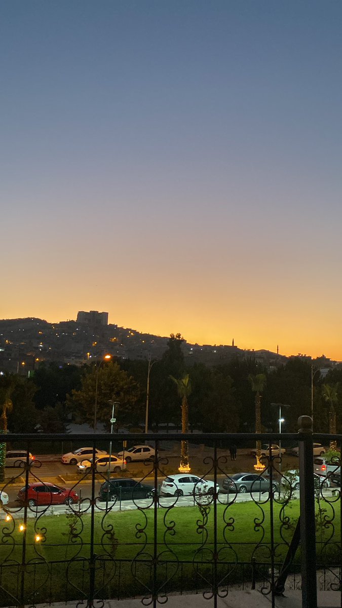 zyneppalkan's tweet photo. Urfa🤍🤍🫠🫠 https://t.co/soVM7oK0Fw