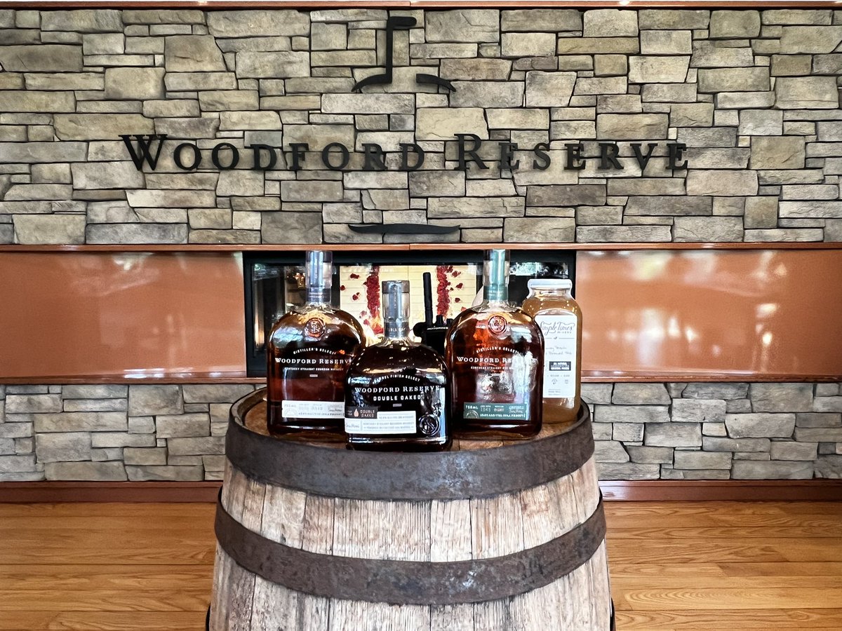 ToshioUeno's tweet photo. Visited @WoodfordReserve! Great place and #bourbonwhiskey !
#dipwset #circleofwinewriters #japanesecuisinegoodwillambassador https://t.co/IfGpE86Xi5
