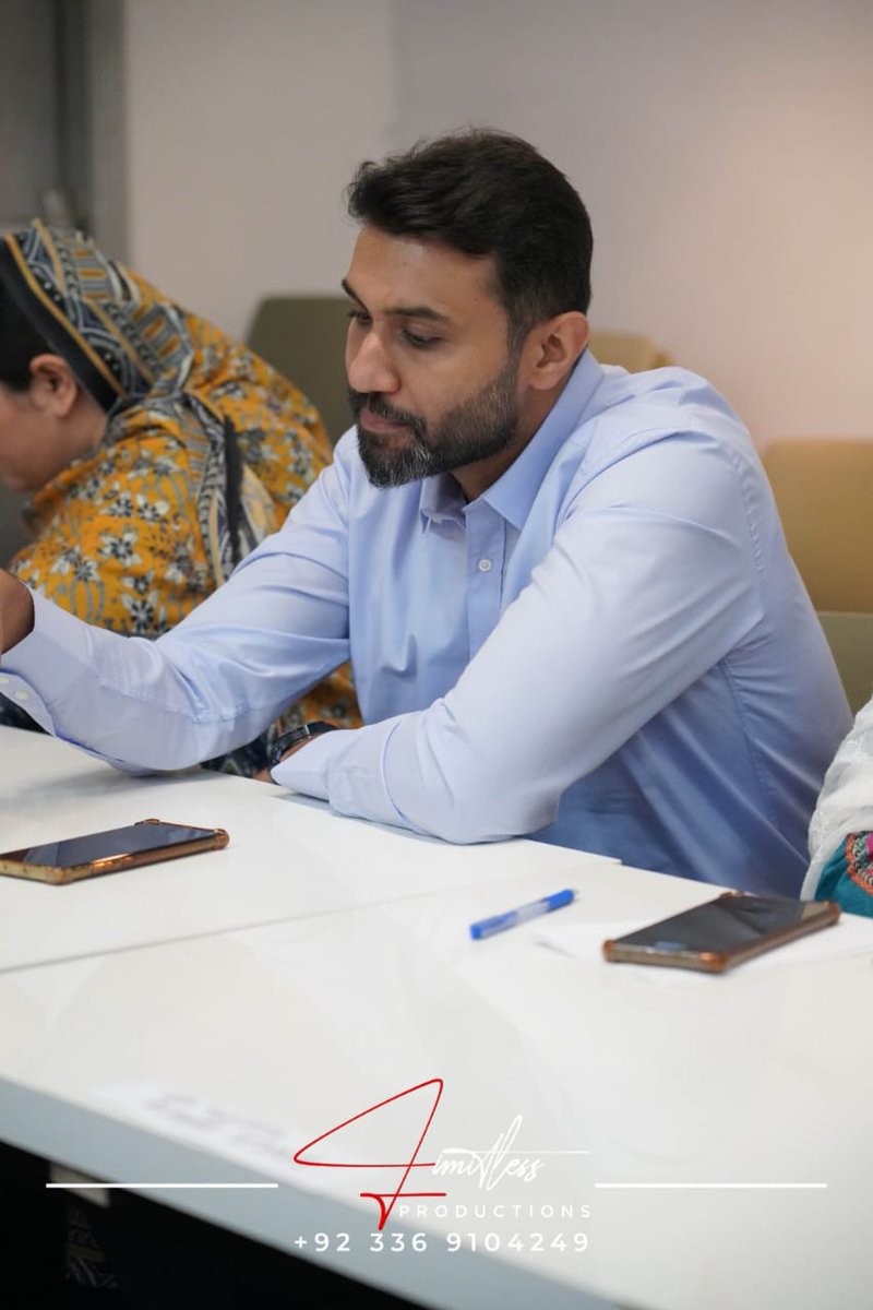 youthinconclave's tweet photo. 🌟Grateful to Mr. Salman Altaf, Senior Vice Chairman of the Young Entrepreneurship Standing Committee at @SarhadChamber, for his captivating talk at TechConnect: Peshawar. His impactful discourse left attendees in awe and admiration.🌟

#Gratitude #TechConnectPeshawar #SCCI #YIC https://t.co/ssbIRkJ8Ra