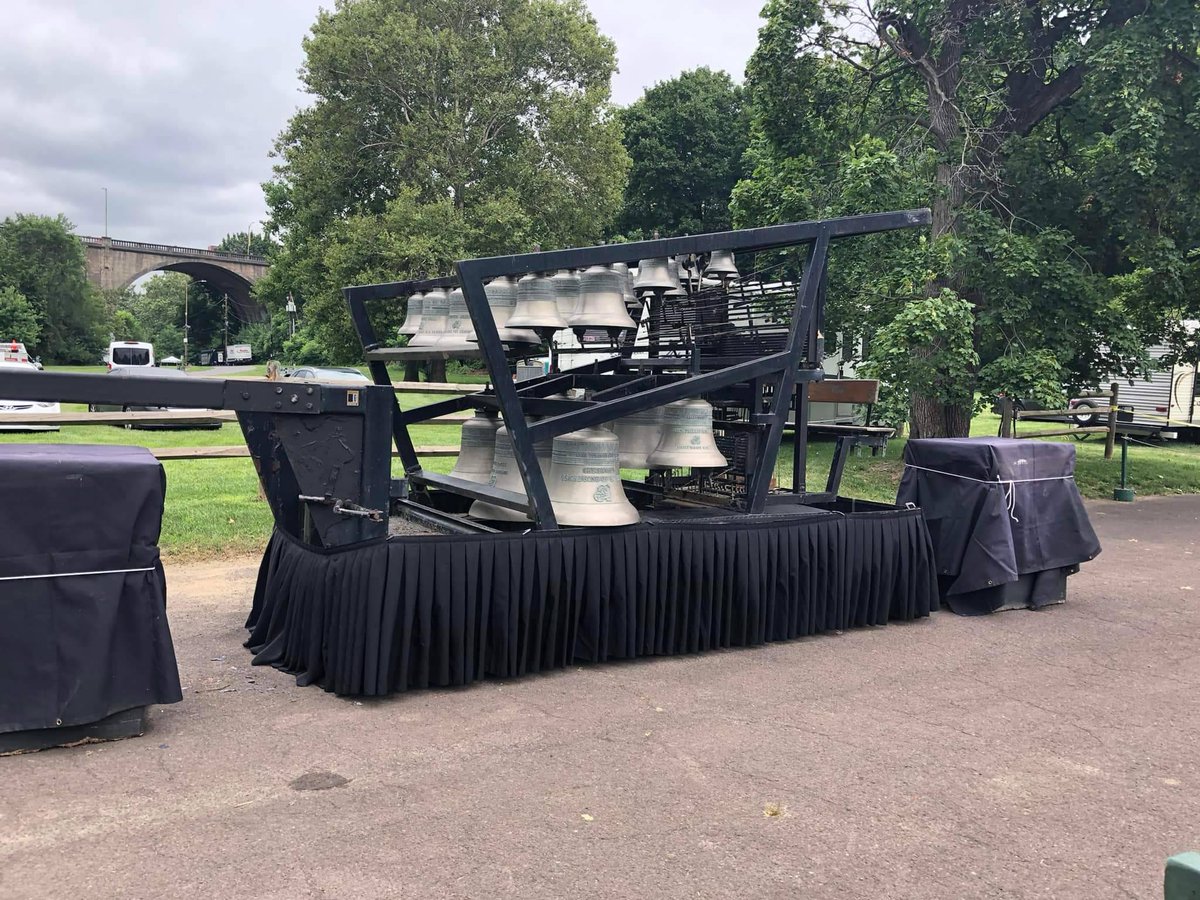 LVwithLove's tweet photo. The bells have arrived!
📸 Nicole D.B.
#thanksmusikfest #musikfest https://t.co/yI2UmFfUaT