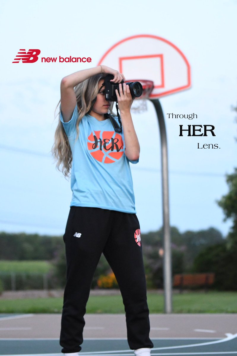 HerHoopsNetwork's tweet photo. Last Chance ‼️

Get 20% off all @newbalance Merch in our Store ⤵️
🔗 https://t.co/F64SCXXLRD

Deal ends Tonight at  Midnight!
#WeGotNow https://t.co/VbGN7gzQcR