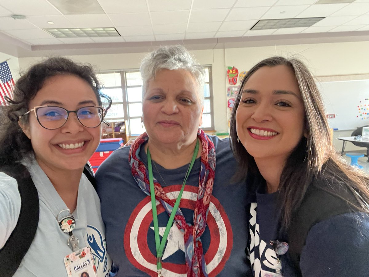 TruLittleBytes's tweet photo. A beautiful start to our Friday with the amazing PreK Teacher Assistant, Mrs. Gallegos starting her 36th year here with Dallas ISD. Sharing her experiences over the years and marvelous stories! @HildaCRobinson @JulieFore21 @Nino2Learn @MurilloDebbie1 @DrElenaSHill @ICanReadDallas https://t.co/JiiYmKLOix