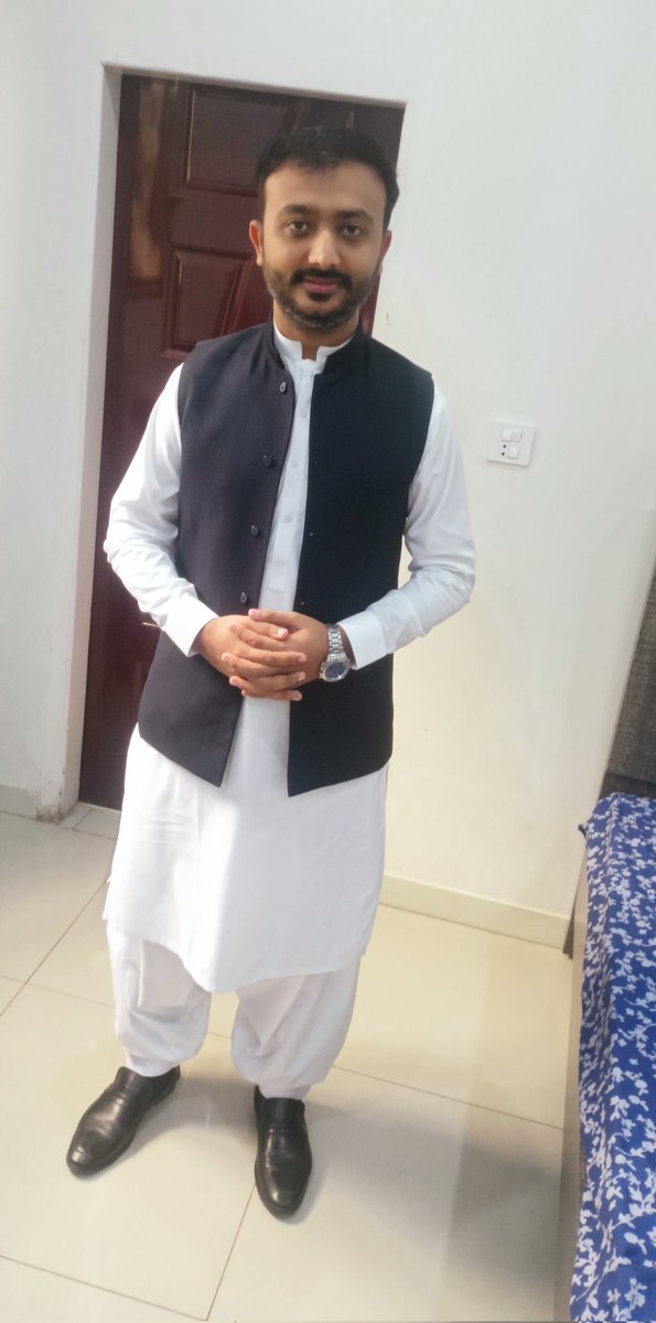 sardarshah159's tweet photo. https://t.co/9ddOXneJeY