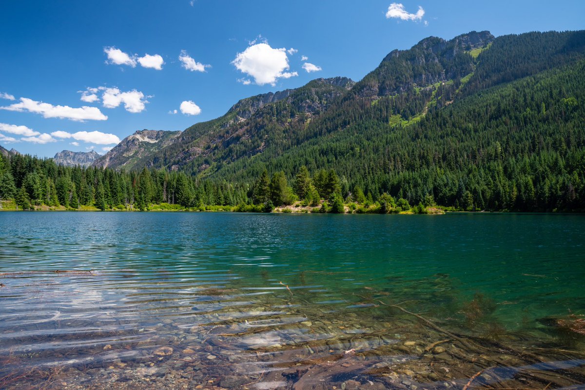 s_d_sea's tweet photo. Last week at Gold Creek Pond. 
This view never gets old.

#pentax #PentaxK1ii @PENTAXIAN #pnw #SoNorthwest #wawx #TGIF @ThePhotoHour @ExploreWAState @SummitSnow411 https://t.co/iPvooh9Hpo