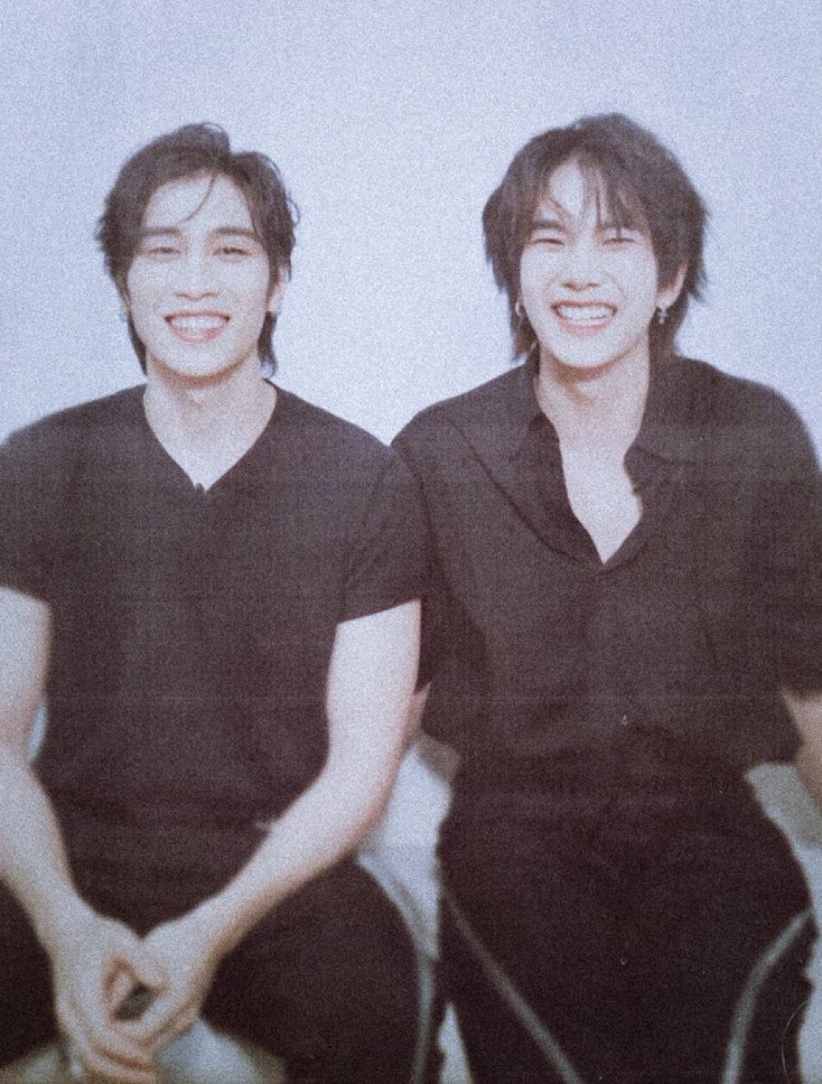 notbsumettikul's tweet photo. 🏆2023 The Best Thai Screen Couple

•05-08-2023•🥀
(Kindly 1 Retweet &amp; 1 Qrt please)🙇🏻‍♀️🥺

Can I get as much Retweets as we can &amp; pls vote for our BibleBuild on Jamplanet website 🙇🏻‍♀️🙏🏻

🎯 GOAL 1500 RTs/QRTs‼️

🔗: https://t.co/EIHKV79xjV

 #ไบเบิ้ลบิว #BibleBuild https://t.co/lp0OzVzILI