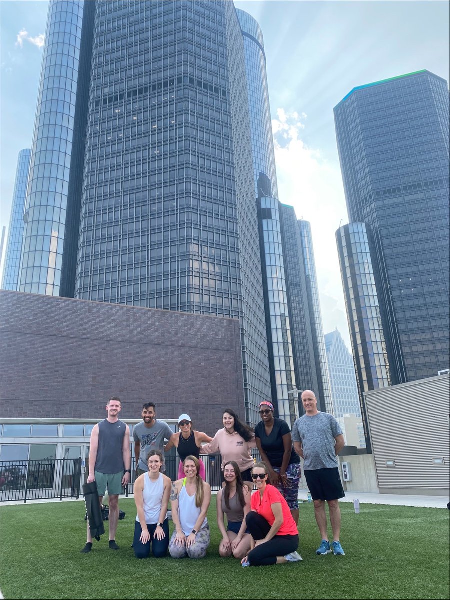 Franco_Detroit's tweet photo. Senior #IntegratedCommunications Specialist - Digital Kaiti Horn and #PaidMedia Specialist Alex London participated in @gmrencen Rooftop #Yoga, overlooking the #Detroit River, with poses, breathing techniques and exercises to enhance mental, physical and emotional well-being. 🧘 https://t.co/Ae4SjegM2I