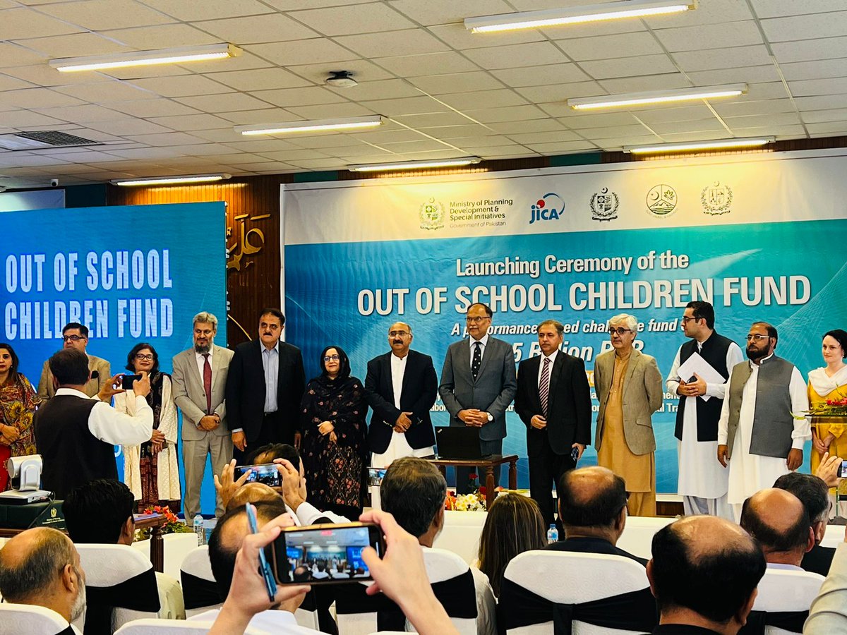 NEFedupk's tweet photo. Today's launch ceremony of the Out of School Children fund was a significant step in addressing the pressing issue of 22.8 million children out of school. With Mr. Ahsan Iqbal, Minister of MoPD &amp; Special Initiatives, the commitment to effective fund utilization was highlighted. https://t.co/qHTYNENatb