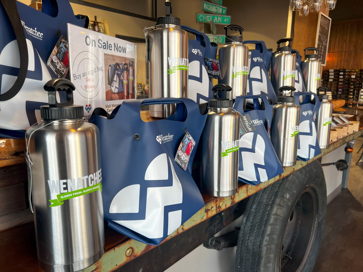 If you didn't know, the sidewalk sale is happening today and tomorrow. Support your local shops and keep Wenatchee a thriving community of small businesses and local owners.