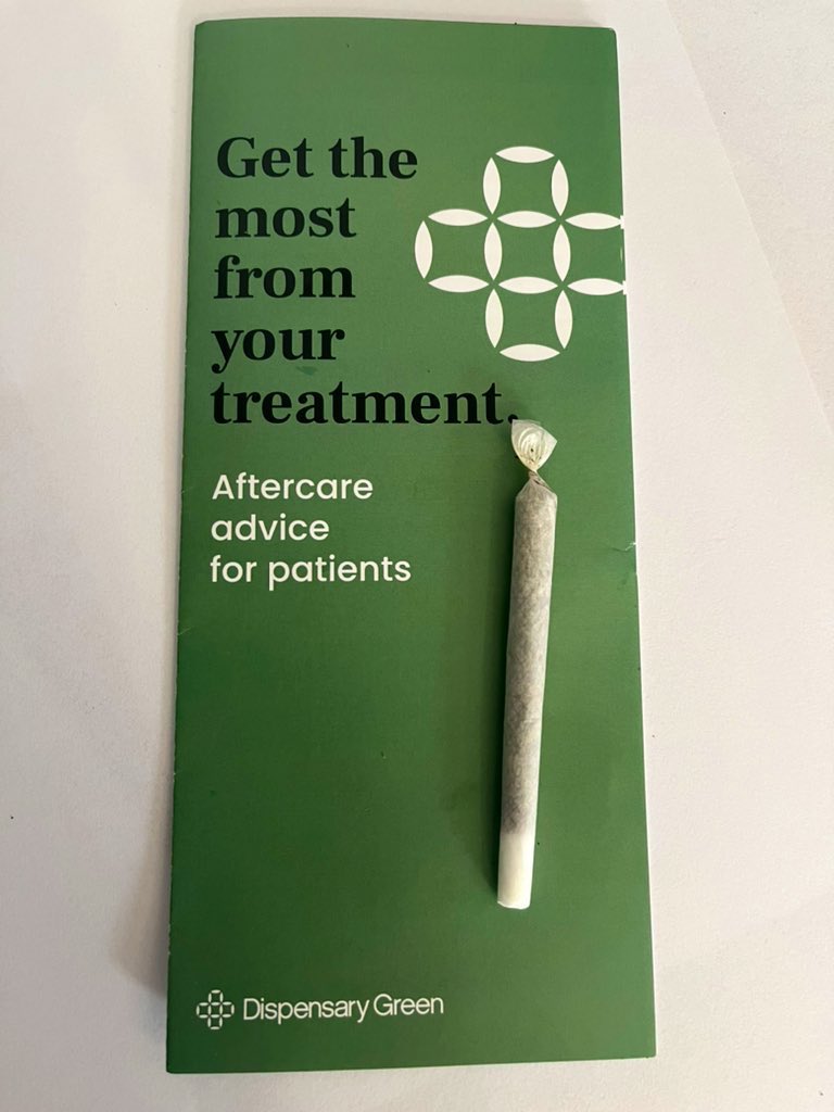 xSkorge's tweet photo. Did you know? 🤔

The first item sold online was cannabis? 40+ years ago Stanford students used Arapnet (Early Internet) to buy #Cannabis from students at MIT

Today, in the UK you can also purchase legal &amp; dank cannabis online, delivered to your door.

The circle of #Lyphe 💚🌿 https://t.co/QoGdJ1SfB1
