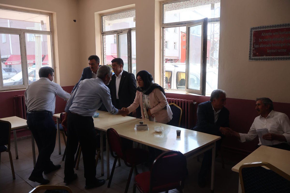 Ruken_Kilerci's tweet photo. Oğur ailesine taziye ziyaretinde bulunduk. Vefat eden hemşerimize Allahtan rahmet, yakınlarına başsağlığı diliyorum. @akpartiagrii https://t.co/5NdHQTWnEF