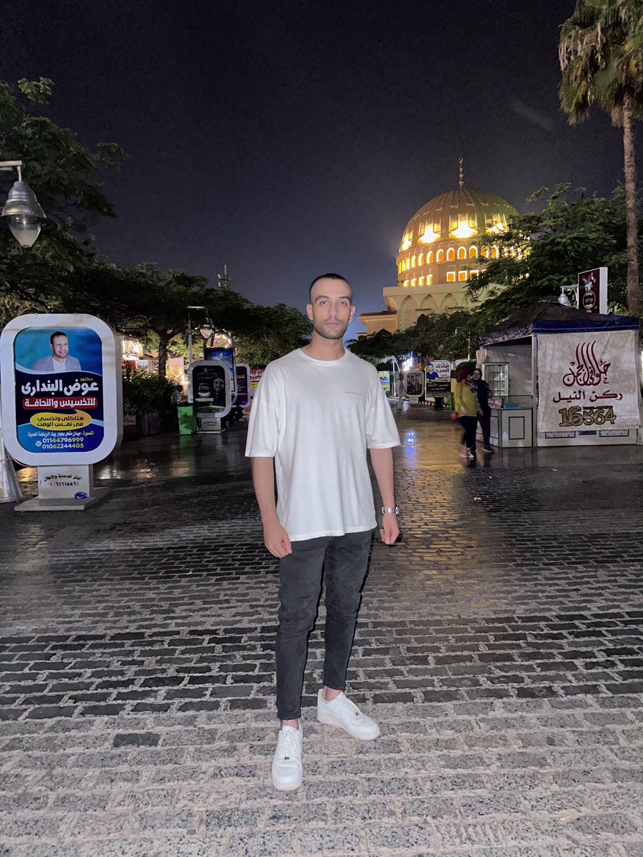 RefatSabry's tweet photo. 🥀🫰 https://t.co/Yb2IymNf4s