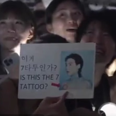 mhereonlyforbts's tweet photo. "IS THIS THE 7 TATTOO?" 
"SLAY" 

THESE ARMY BANNERS ARE SK UNSERIOUS 😭😭 https://t.co/bolWjwCwKq
