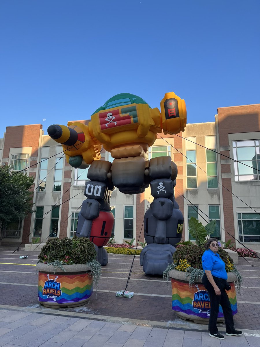 Urbie had a hard night. We feel you…..you got this. <a href="/Gen_Con/">Gen Con</a> <a href="/catalystgamelab/">CatalystGameLab</a> <a href="/Trboturtle/">Craig Reed</a> <a href="/Charlie_Tango/">Colin is done</a> <a href="/JPArbiter/">JPArbiter</a> <a href="/ArtofBattletech/">Art of Battletech & Mechwarrior</a> <a href="/BattletechCom/">BattleTech Community</a>