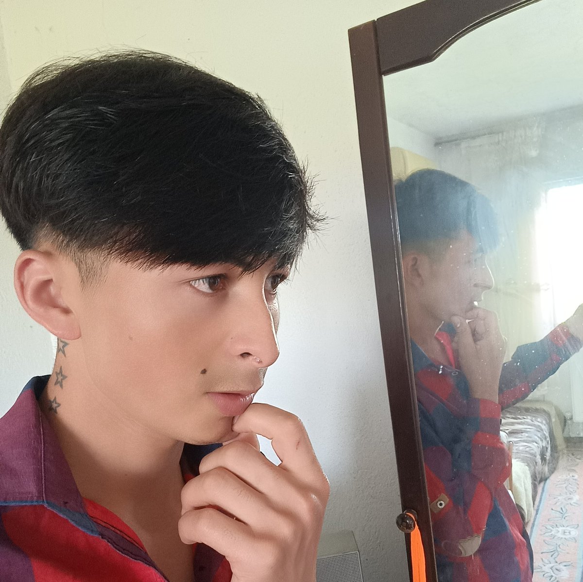 osman72728403's tweet photo. #YeniProfilResmi https://t.co/Y9kTDxe5Hr