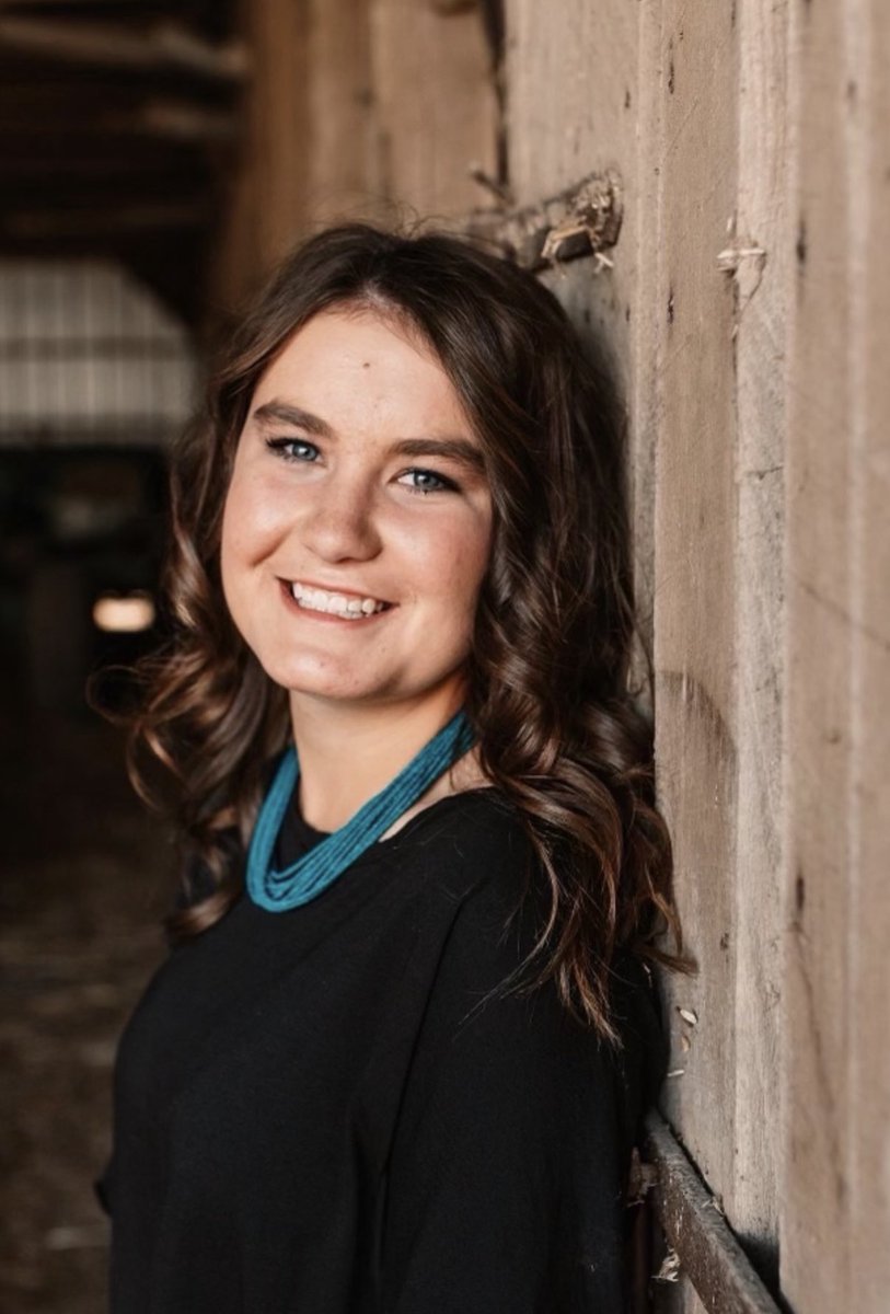 DKAS_NIN's tweet photo. Today is Allison Schneider’s last day with us as a @Bayer4CropsUS summer intern. We wish Allison nothing but the best in the future and thank her for her time and hard work with the Northern Indiana @Asgrow_DEKALB team this summer! #SponsorsOfSuccess #BayerUp https://t.co/P7L7fyKUOC