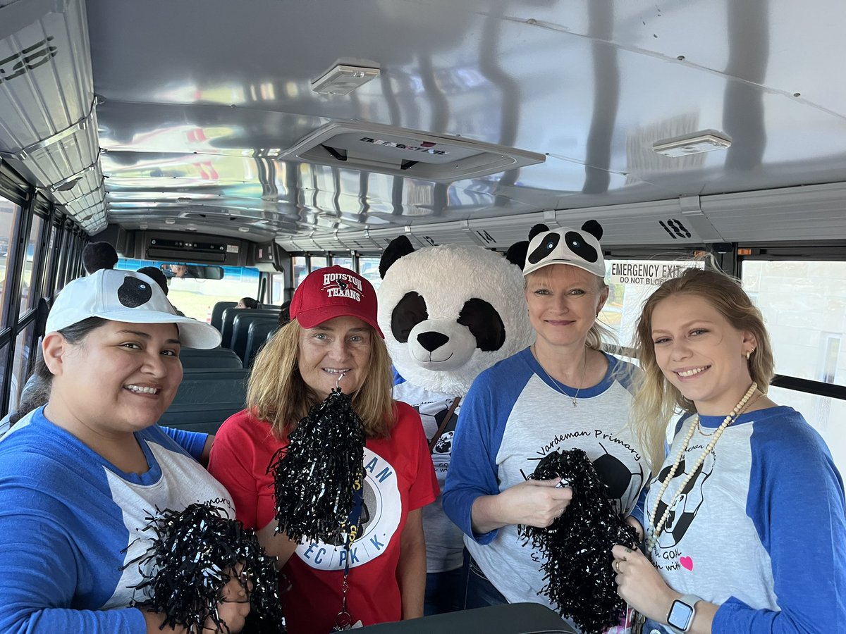 Soooo Excited!!! 🎉 <a href="/Vardeman_AISD/">Vardeman_ AISD</a> is getting ready for <a href="/AldineISD/">Aldine ISD</a> Convocation and to kick off the 2023-2024 school year. #AldineConnected <a href="/LindaNigro1/">Linda Nigro</a> <a href="/rinamarie0/">Ms.Ramirez</a> <a href="/rrgarcia1119/">Rosalinda Garcia</a> <a href="/Deutmeyer_MUSIC/">Ms. Deutmeyer</a> <a href="/InksterArt/">👩‍🎨 Sonia Inkster 🎨</a>