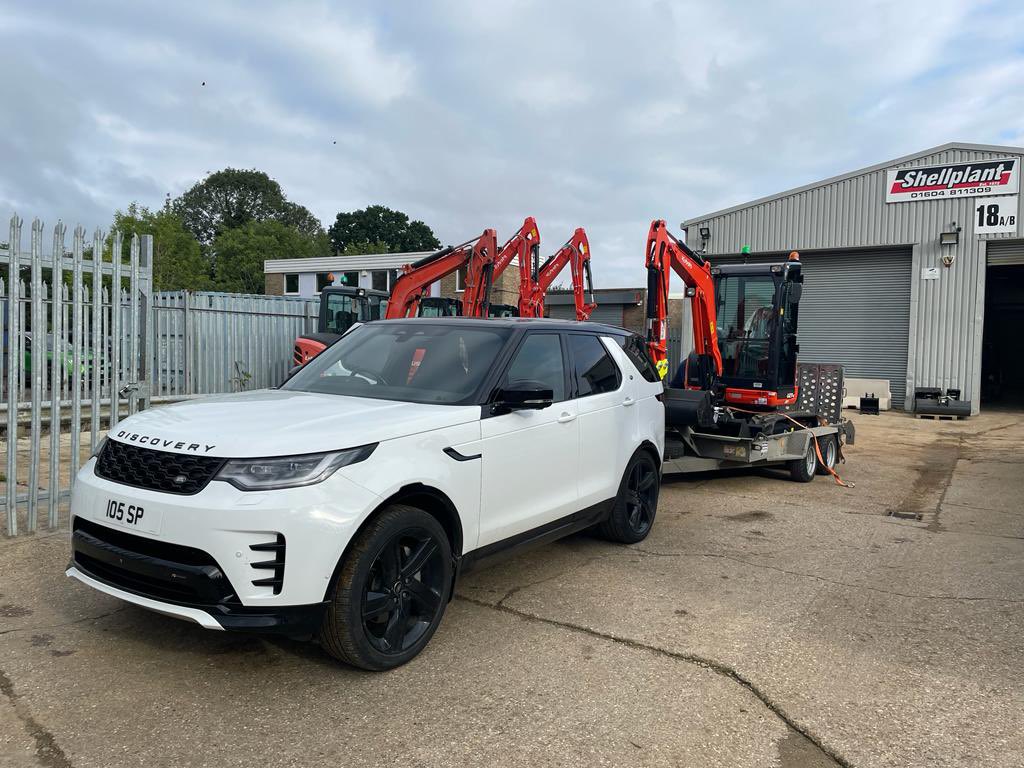 SHELLPLANT1's tweet photo. Delivered this morning to @PhoenixSurf - This @kubota model U27-4 mini excavator- Thank you for the business from all the Team @SHELLPLANT1 https://t.co/ZkcI9YO8aF