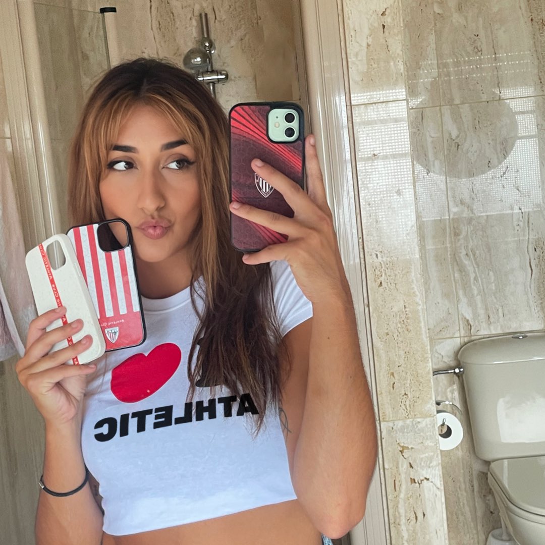 Una pasión, varias fundas 💕 ¿Cuál representa mejor a vuestro Athletic Club de Bilbao? ⚽️📱