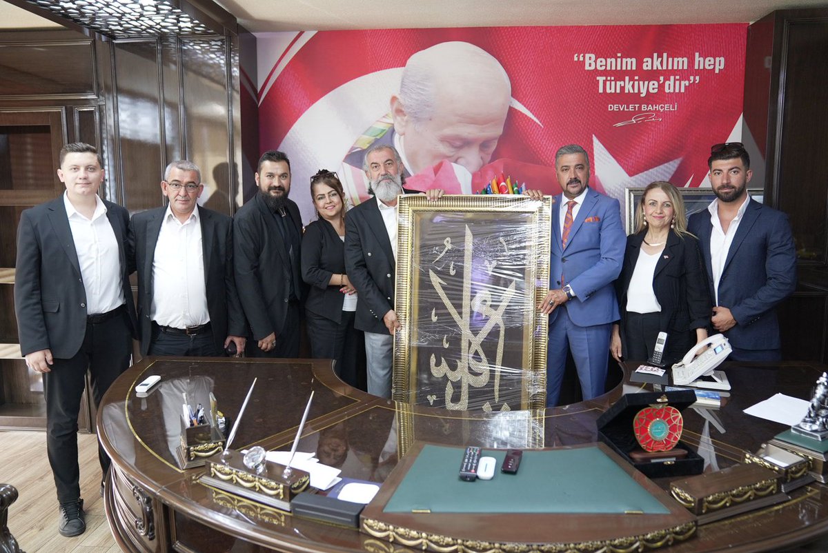 Karadeniz Emlak Yönetim Kurulu Başkanı Sn. İsmail Karadeniz ve Yönetim Kurulu Üyeleri, İl Başkanımız Sn. Alparslan Doğan’a hayırlı olsun ziyaretinde bulundular. Nazik ziyaretleri ve kıymetli hediyelerinden dolayı teşekkür ederiz.
#ankara #mhp #bugün #gündem #Cuma