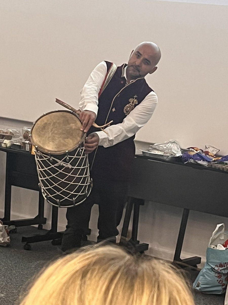 annmarston's tweet photo. @HitDhol fab entertainment https://t.co/c7EmBgjNrT