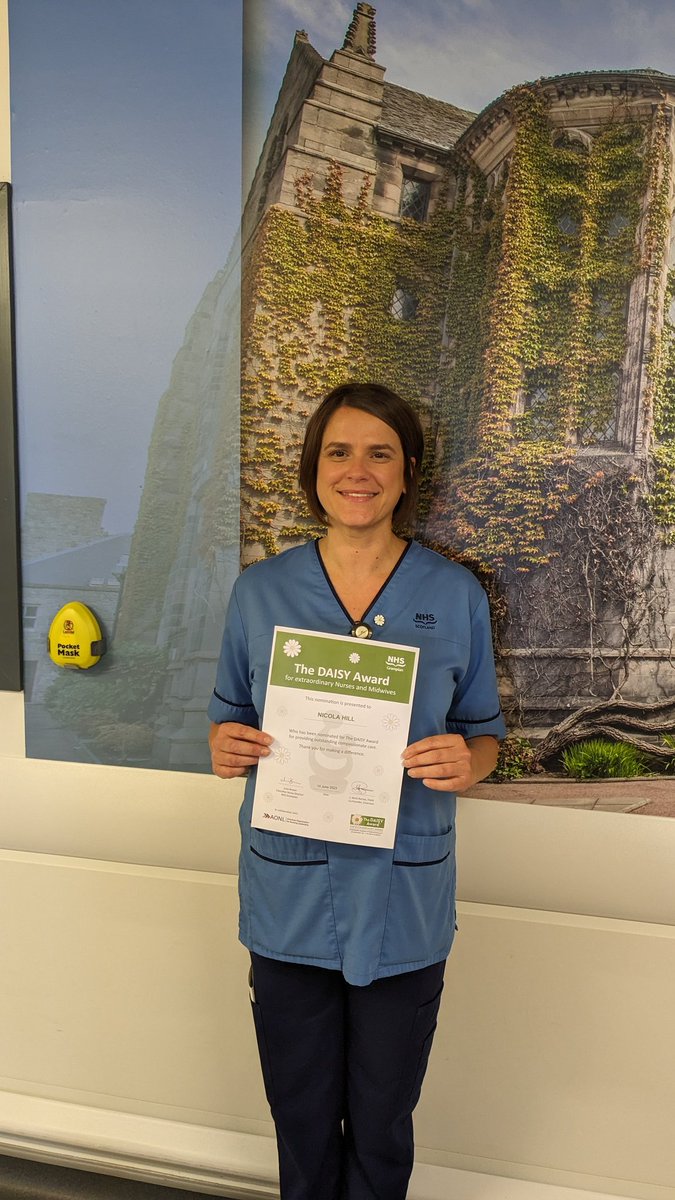 Delighted and incredibly proud to present our wonderful Nichola with her Daisy Nomination and pin badge🌼. So well deserved #daisyaward #CSS3 #Ward 114
 <a href="/NHSGrampian/">NHS Grampian</a> <a href="/VonwrightWright/">yvonne wright</a>