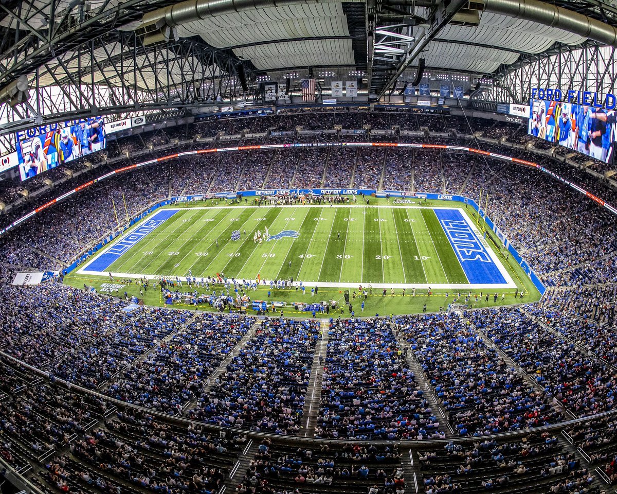 FOS's tweet photo. For the first time in Ford Field's 21-year history, the Detroit Lions have sold out season tickets. https://t.co/1eZg52YvS5