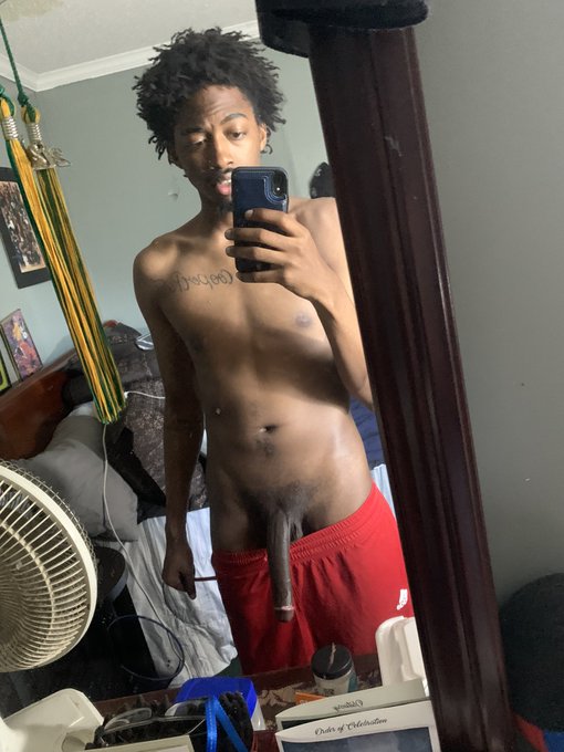Ain&rsquo;t never got my hair did before omg that shit hurt worse that a tattoo💀 https://t.co/jiPmECY3Br