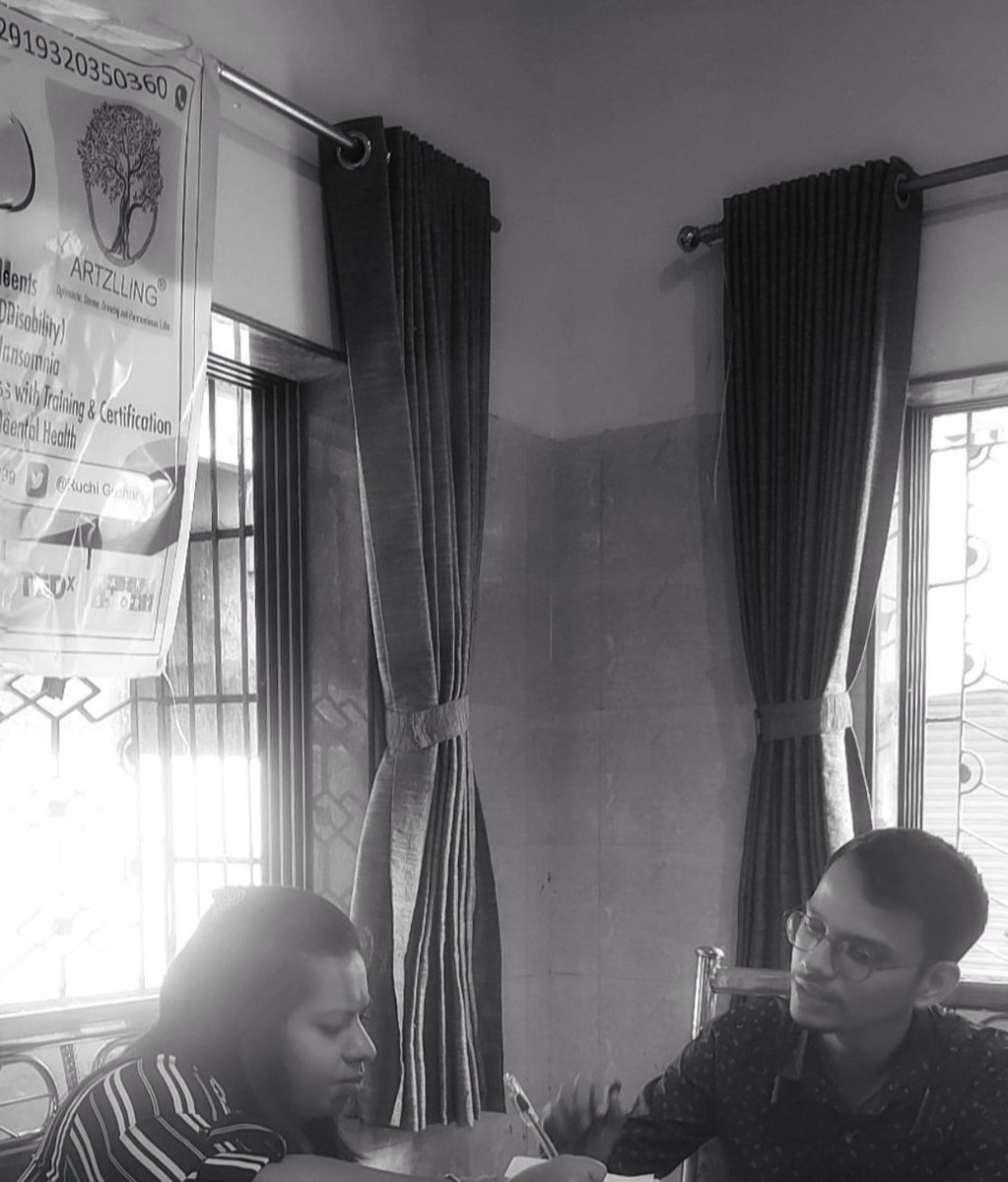 RuchiGoshar's tweet photo. Had an amazing experience and opportunity at Krishna Samarpan Seva Sanghathan for conducting personal counselling sessions 

PS - Pics of the clients have been taken by asking their permission. 

#personalcounselling #liveevent #ruchigoshar #artzlling #artsbasedtherapy #therapy https://t.co/N2RxZOpbfd