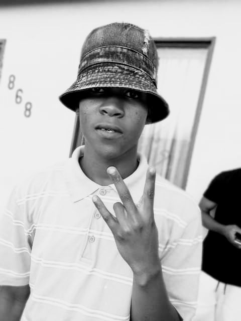 Memodaking1's tweet photo. To everyone reading this I'm a musician and I wish to be followed by you 🤍🤍 it could mean a lot ❤️❤️🙏🏿🙌🏿 https://t.co/9KByH2Tiix