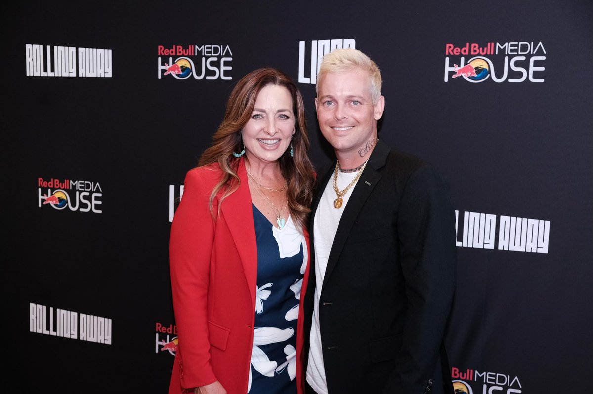 #FBF <a href="/RyanSheckler/">Ryan Sheckler</a> &amp; Gretchen  July 27th at the <a href="/redbull/">Red Bull</a> premiere of Ryan’s video part #LIFER and documentary #RollingAway in Los Angeles. 

#shecklerfoundation #shecks #ryansheckler