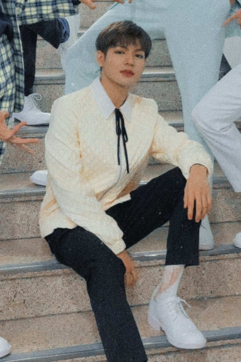 If there's a Prince in Disney Princess. We have Prince in Anchorville, too!

#HORI7ON #호라이즌 #HORI7ON_KIM #킴 <a href="/HORI7ON_twt/">HORI7ON member</a>