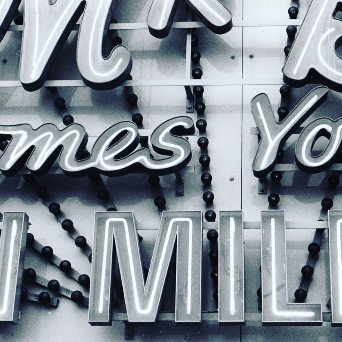BenAtkinsDesign's tweet photo. Blackpool Pleasure Beach, 1991.
@DesignMuseum #FontFriday #funfair https://t.co/84iBMSTU3S