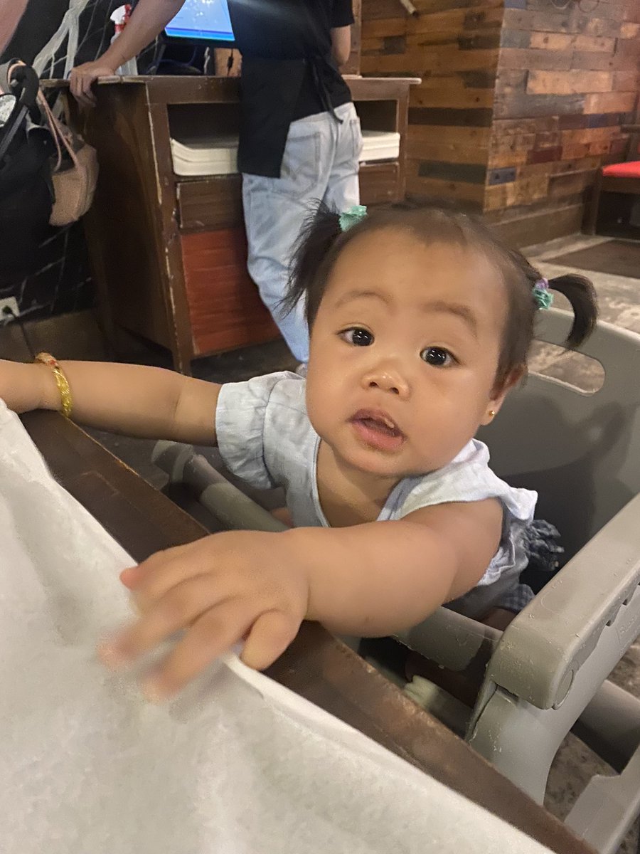 issapeeby's tweet photo. sweet potato fries for the baby https://t.co/M5eWSKLzCJ