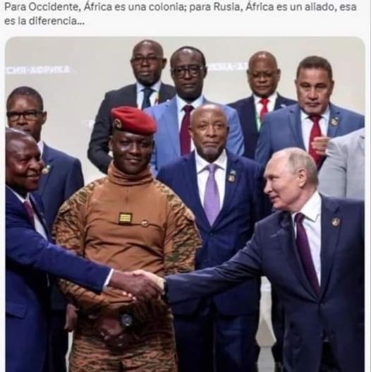 SalomnMontoya1's tweet photo. “Vamos aislar a #Rusia”
#Níger anuncia la suspensión de exportación de oro a #EEUU
#Malí elimina el francés como lengua oficial
#BurkinaFaso derrocó a los títeres de EEUU y #Francia
Níger suspende exportación de uranio y oro a Francia.
África se rebela vs los países colonialistas https://t.co/VJKz04xitk