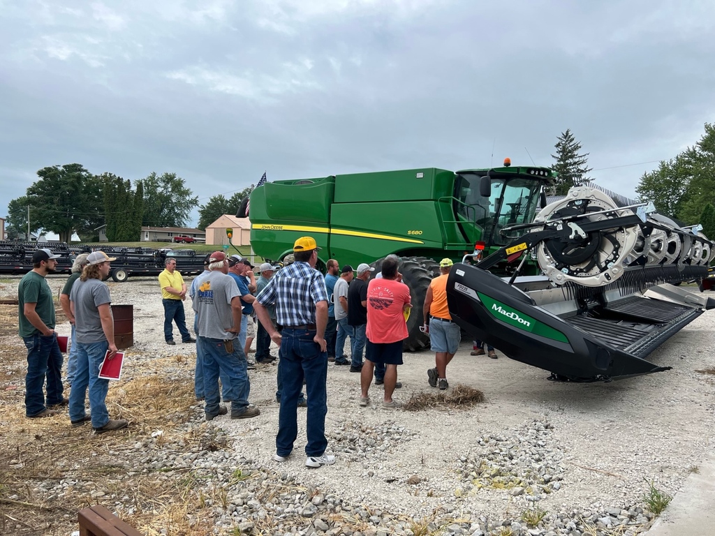 MacDon's tweet photo. Have you been to a combine clinic this harvest season? Combine Clinics are a great way to:

- Gain Insights
- Ask Questions 
- Guarantee Harvesting Performance! 💪

Photos taken at Hartwick Ag in Hartwick, IA this past week. Approximately 200 people in attendance! https://t.co/pfqxPPaPCl