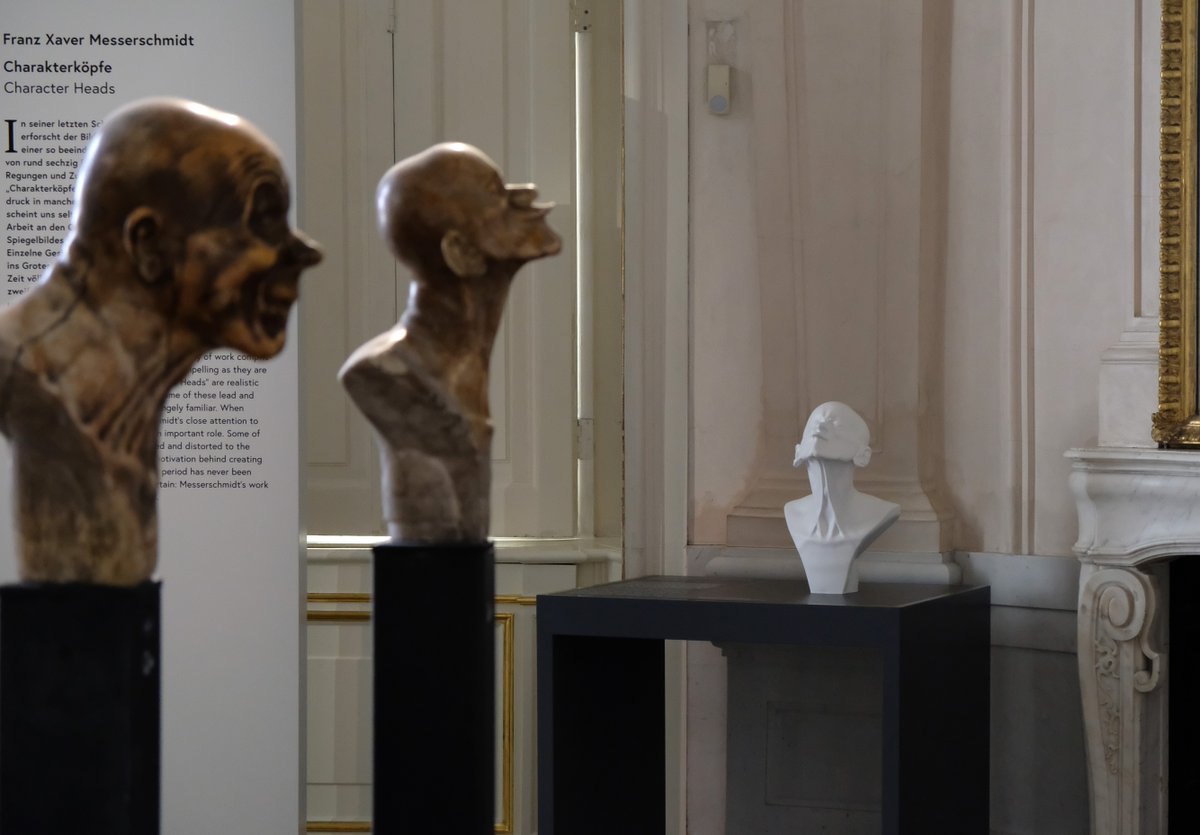 Bitte berühren! Dank @mastercard  gibt es Franz Xaver Messerschmidts 'Zweiten Schnabelkopf' zum Anfassen. Das 3D-Modell im Original-Maßstab eröffnet eine neue sinnliche Kunst-Erfahrung für sehende, sehbeeinträchtigte und blinde Besucher*innen. #Barrierefreiheit #BelvedereMuseum