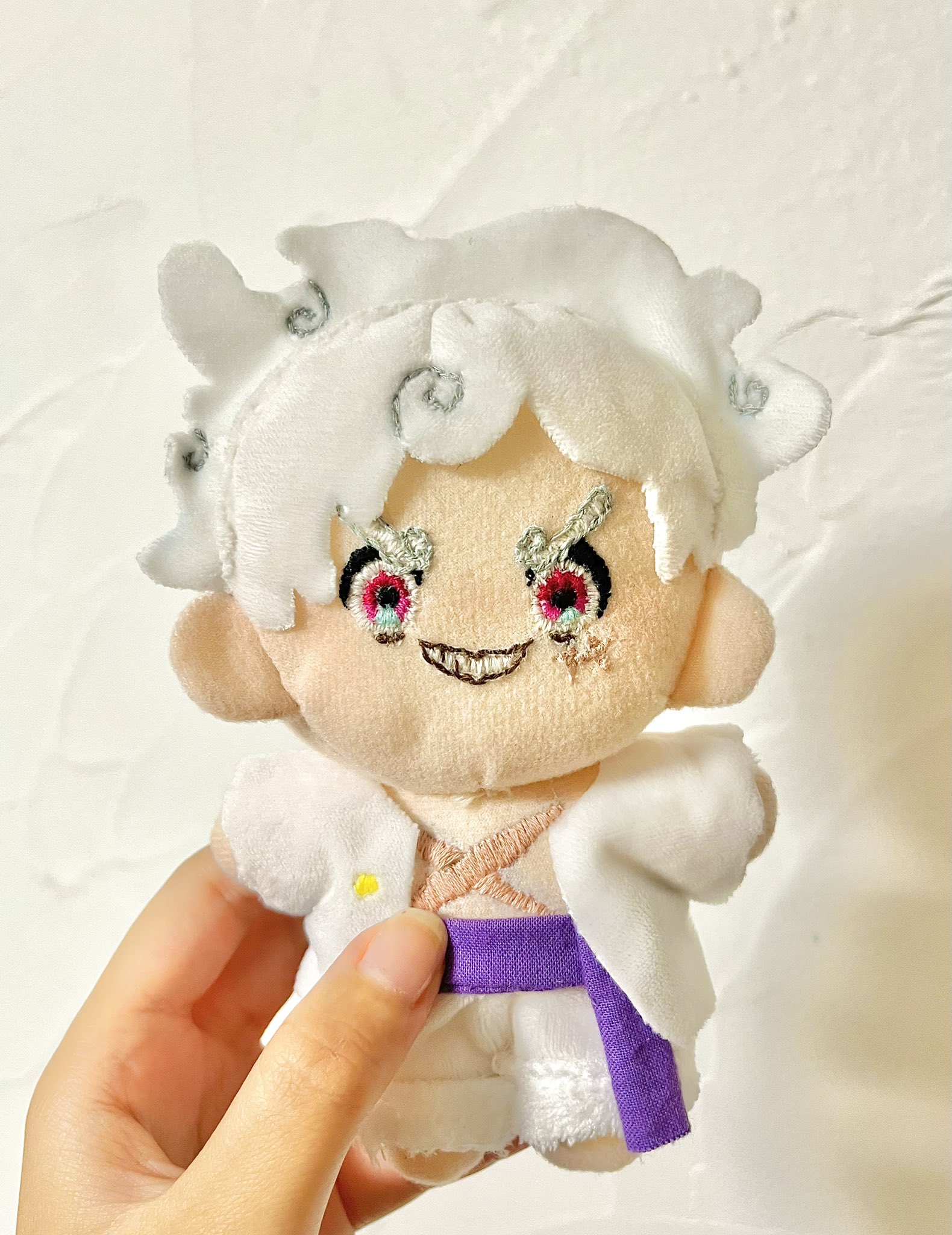 カモミールティーラテ　自作ぬい カモミールティーラテ 自作ぬい （タレ目🎀ラテねこちゃん✨肉球