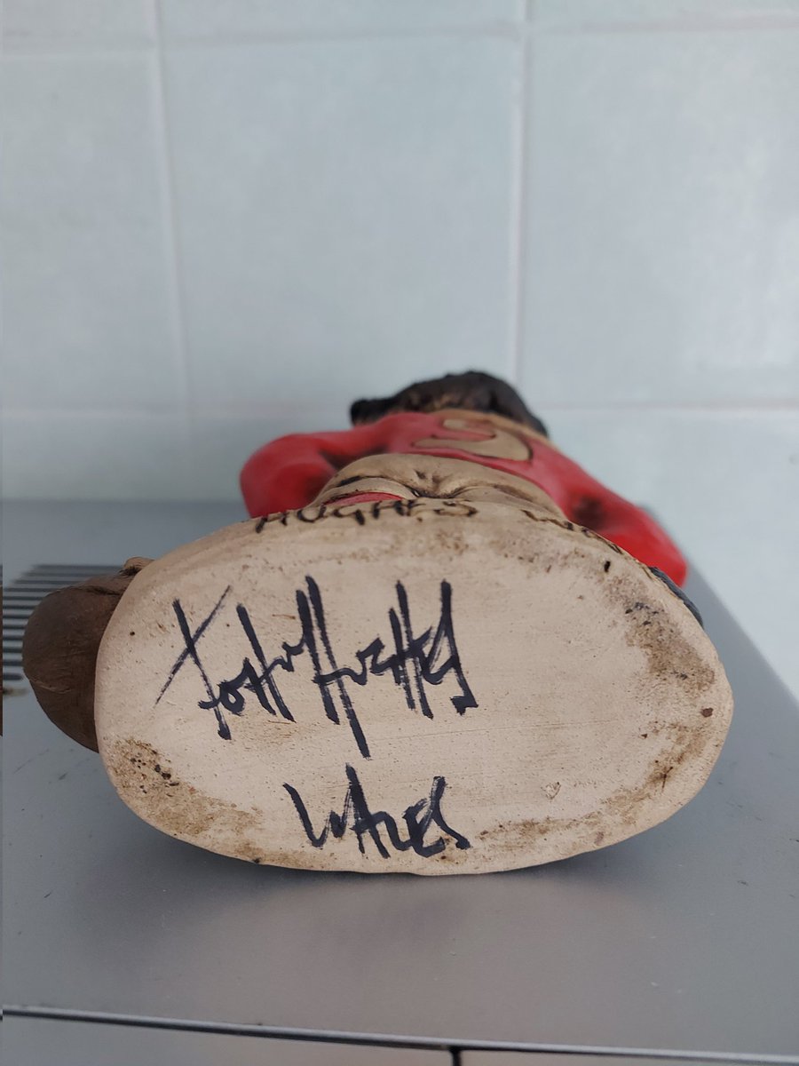 David Powell tweet media