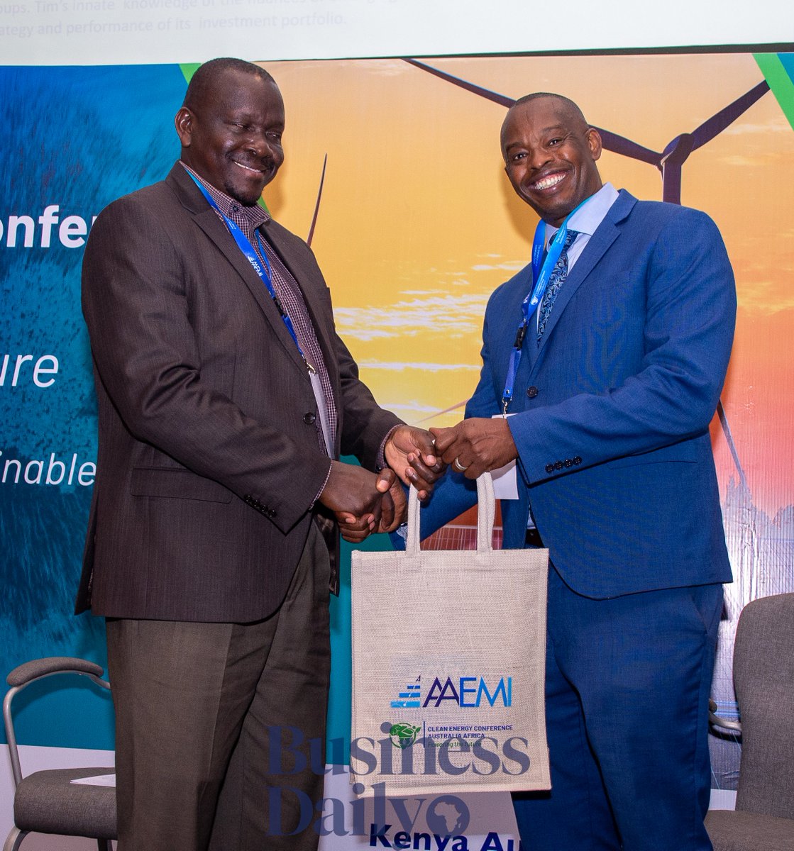 StephenKuria_'s tweet photo. A token of appreciation to our panelists at the #cleanenergyconference #CleanEnergyConference #ProjectFinancing #RenewableEnergyInitiatives #SustainableGrowth #NairobiConference #August3rd2023 #August4th2023 https://t.co/qUU0kcB1LE