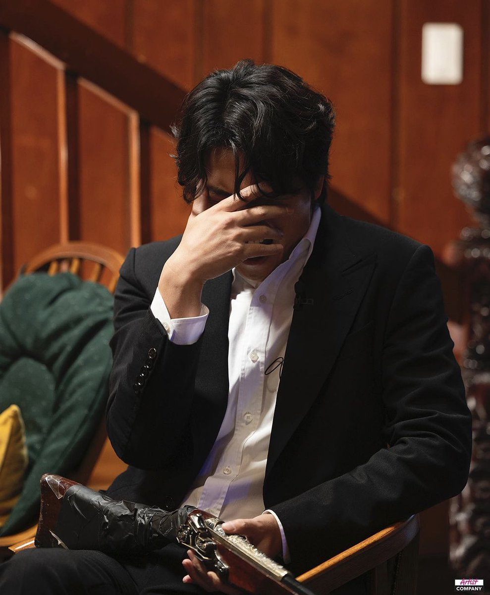 towsjj's tweet photo. 내가 이 나이에 널 만나면...
ㄴ 개꿀이죠 https://t.co/Ch8SGi4gb3