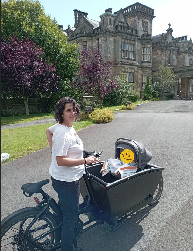 SpokesLothian's tweet photo. #Midlothian

"We got a cargo bike so as not to buy a 2nd🚗, and to cut our existing🚗use"

👍for #shopping, baby, dog
👍&amp; it can go on @ScotRail #HighlandExplorer trains!

Info->https://t.co/oVkHHxu1Tm

🤩Win £1000 towards a #cargobike in the #SpokesComp
->https://t.co/2Abqv2E0Qo https://t.co/XpZFpby4JO