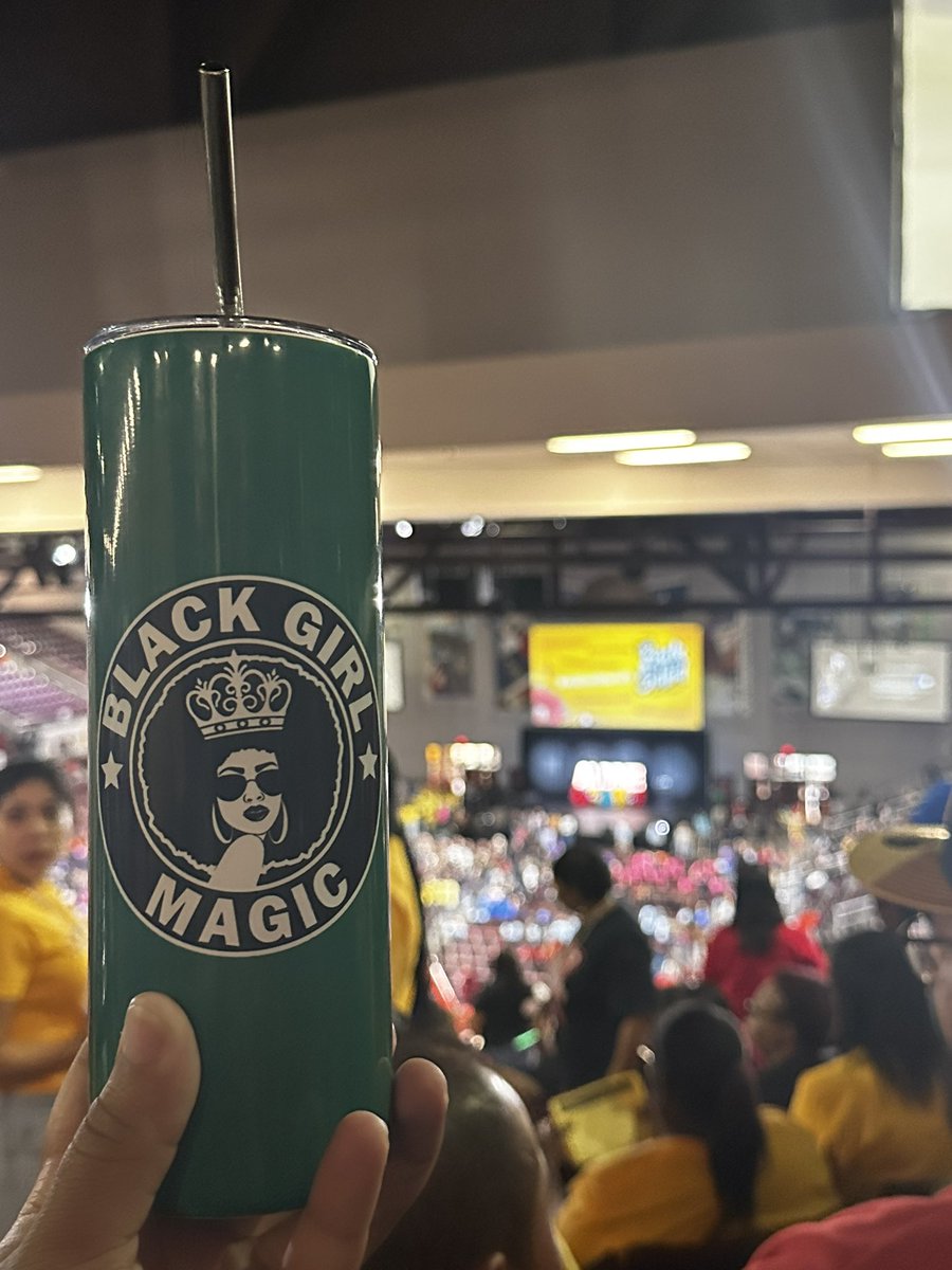 Cypreano's tweet photo. Took @Walyncrafts to Aldine Convocation! So excited for the new year ☕️✏️ #AldineConvocation23 @AldineISD https://t.co/IfC5pGtHGn