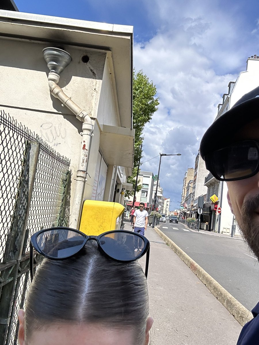 djilsi's tweet image. mdr je sors avec sch